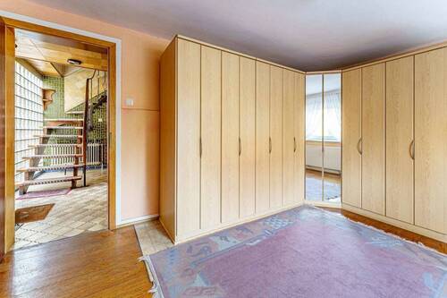 Schlafzimmer EG - 