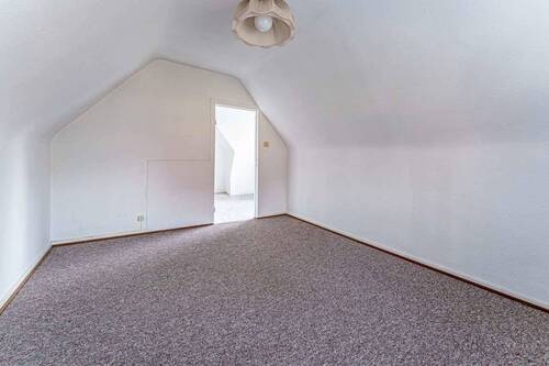 Kinderzimmer DG - 