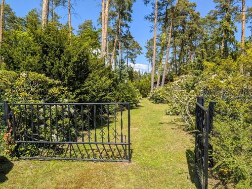Einfahrt - Bungalow mit 40,00 m&sup2; in Bad Düben zum Kaufen