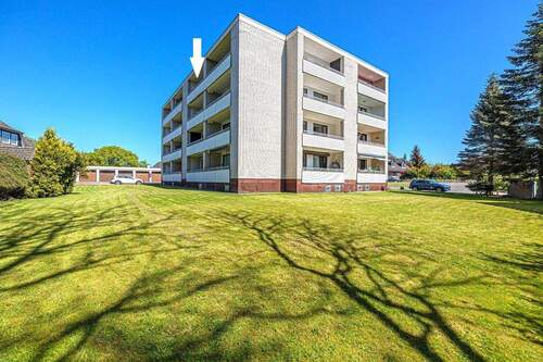 Pflegeleichter Rasen - 1 Zimmer Etagenwohnung in Maasholm