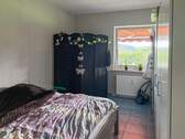 Schlafzimmer EG - 