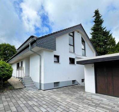 Bild 2 - 4 Zimmer Mehrfamilienhaus, Wohnhaus zur Miete in Wehrheim