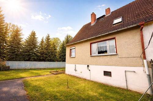 Gartenansicht - 6 Zimmer Doppelhaushälfte in Reinsdorf