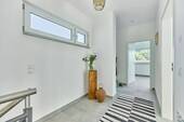 in modernem Ambiente - 