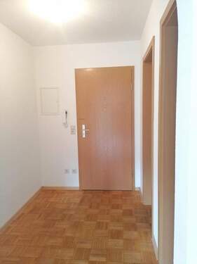 Flur - Etagenwohnung mit 50,10 m&sup2; in Tuttlingen zur Miete