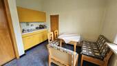 EG: 10 m² Küche mit Süd-Fenster - 