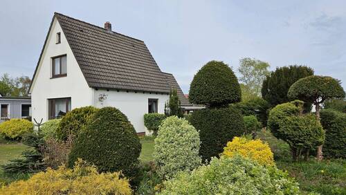 Garten von Südwest - 4 Zimmer Einfamilienhaus zum Kaufen in Cuxhaven