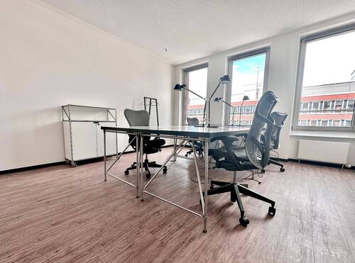 Teambüro 4 Personen - Teambüro 4: Modernes, möbliertes Büro mit Elbphilharmonie-Blick