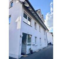 Wohnen in Schloß Nähe - großzügige 3-Zimmer-Wohnung in ruhiger Lage - Paderborn Schloß Neuhaus