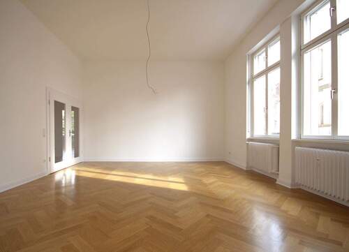 Wohnbereich - Etagenwohnung mit 193,00 m² in Bad Nauheim zur Miete