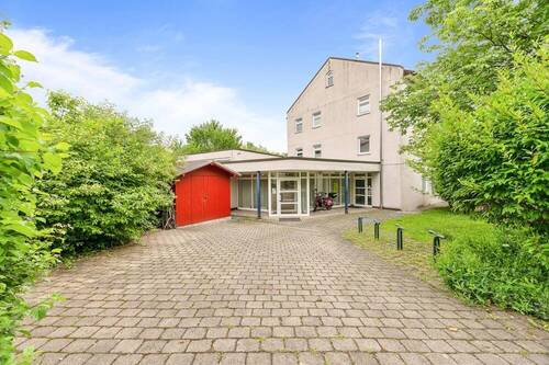 Eingangsbereich - Einfamilienhaus in Stuttgart / Heumaden zum Kaufen