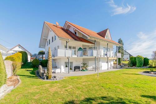 Außenansicht 1.jpg - 7 Zimmer Einfamilienhaus zum Kaufen in Tettnang