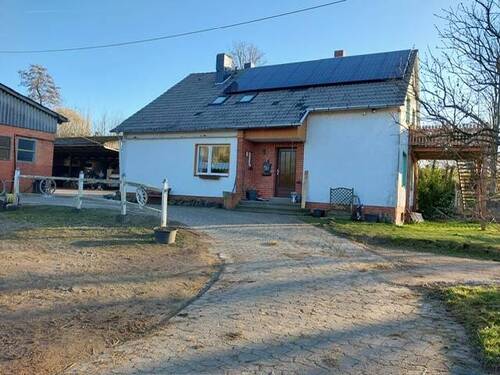Wohnhaus auf dem Hof - Mehrfamilienhaus, Wohnhaus zum Kaufen in Seesen