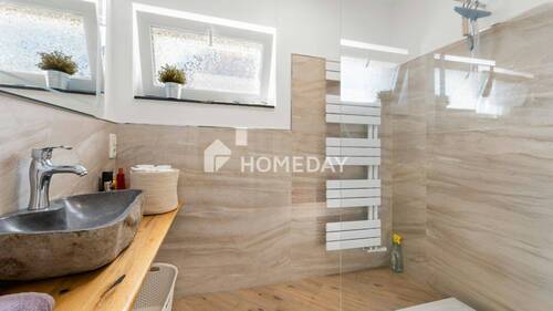 1. OG Badezimmer - 