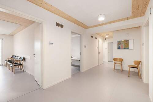 Beispielfoto- Praxis - 2 Zimmer Büro zum Kaufen in Pentling