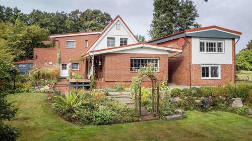 Gartenansicht - 6 Zimmer Einfamilienhaus in Altenmedingen