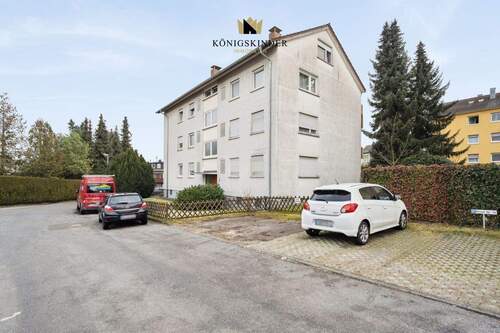 Hausansicht - Da kommt man gerne heim - Helle 3-Zimmer-Wohnung mit Balkon und Stellplatz in Ebersbach - Sulpach