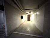 Tiefgaragenstellplatz - 