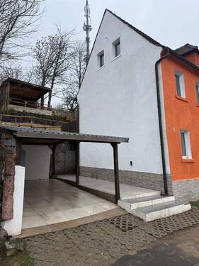 Carport - Einfamilienhaus mit 160,00 m&sup2; in Hainichen zum Kaufen