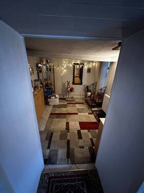 Flur (1).jpeg - 4 Zimmer Mehrfamilienhaus, Wohnhaus in Weißenfels