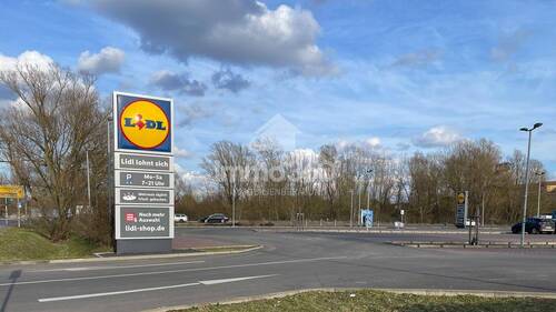 Einkaufsmöglichkeiten - 