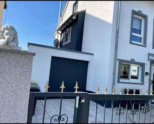 Frankfurt | Exklusives Einfamilienhaus mit Sauna, Kamin & Wintergarten – Privat - Frankfurt am Main Fechenheim