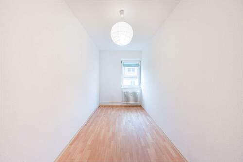 Schlafzimmer 3 - 5- Zimmer mit 95,00 m&sup2; in Würzburg zur Miete