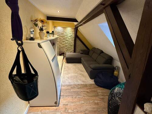 Wohnzimmer Einliegerwohnung.jpeg - 