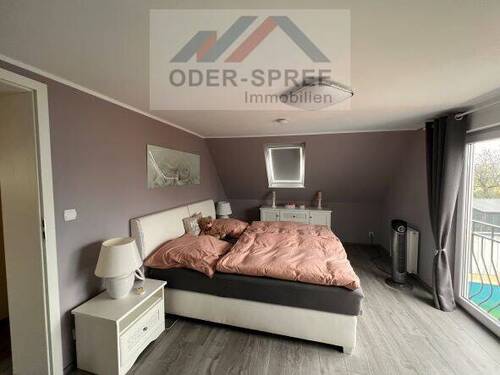 Schlafzimmer Dachgeschoss - 