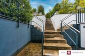 Treppenabgang zum Garten - 
