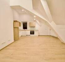 Provisionsfrei - Sanierte 4-Zimmer DG-Wohnung - Gangkofen