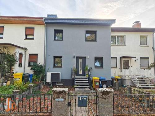 Ansicht von vorn - Reihenmittelhaus mit 112,30 m&sup2; in Magdeburg zum Kaufen