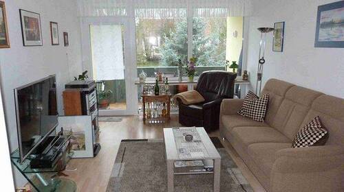 Wohn-/Essbereich - Helle Seniorenwohnung SB-Nähe Rastpfuhlklinik