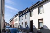 Straßenansicht - 