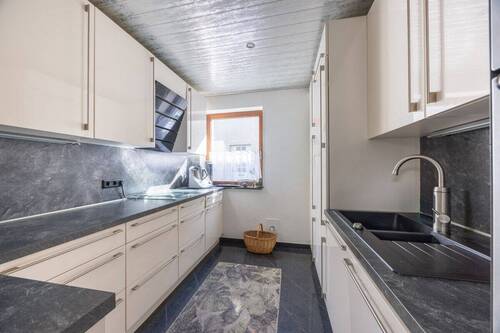 Küche / nicht Bestandteil des Angebots / kann otional verhandelt werden - Reihenmittelhaus mit 132,00 m&sup2; in Krefeld zum Kaufen