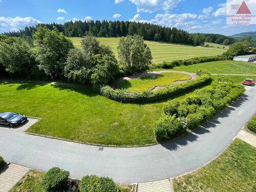Aussicht - 2 Zimmer Etagenwohnung in Lößnitz