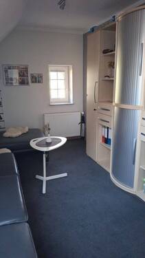 Büro 1 - 