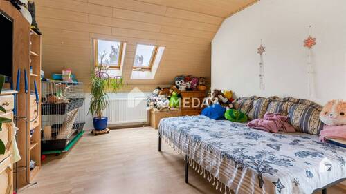 1. OG Kinderzimmer 2 1 - 