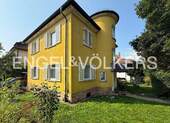 Bild 1 - Seltenes Juwel am Kurpark - Stadthaus mit Charakter sucht Feinschliff