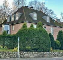 Sonnige Endetage im Herzen von Volksdorf - Hamburg