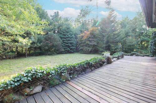 Blick in den Garten - Einfamilienhaus mit 100,10 m&sup2; in Suderburg zum Kaufen