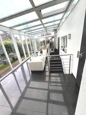 Wintergarten - 9 Zimmer Mehrfamilienhaus, Wohnhaus zum Kaufen in Düren