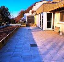 4-Zimmer-Terrassenwohnung im Erdgeschoss mit Fernblick und Garage - Waldshut-Tiengen