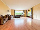 Wohn- und Esszimmer - 