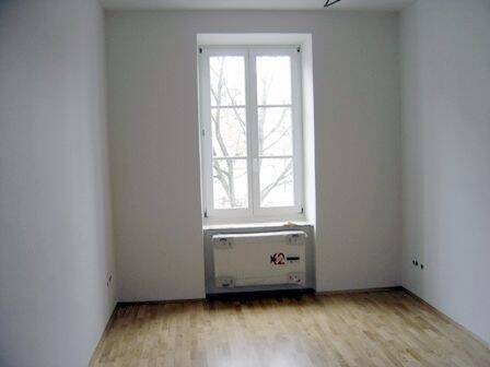 Zimmer - 3 Zimmer Etagenwohnung in München