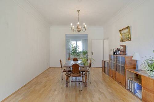 Bild 4 - Reihenmittelhaus mit 177,00 m&sup2; in Köln zum Kaufen