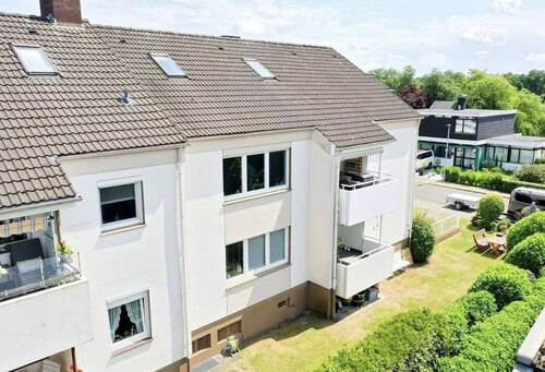Gartenansicht - Lichtdurchflutete Wohnung in Bremen-Oberneuland in Sackgassenlage