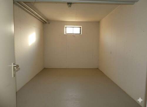 Keller sehr geräumig - 