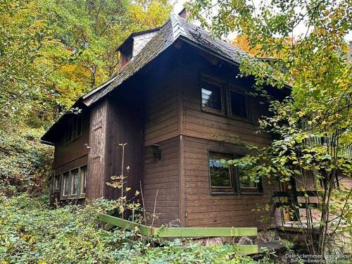 Gebäudeansicht - Erbbaurecht, ehemaliges Landschulheim