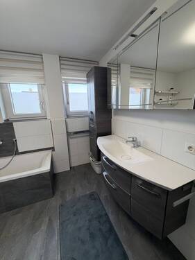 EG, Badezimmer (3).JPG - 